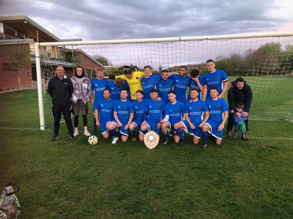Aston Clinton Sports win uhlsport Division Two East
